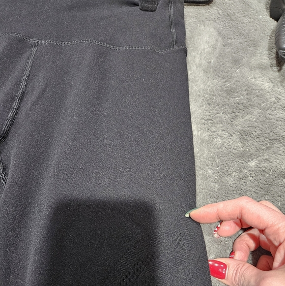 Lululemon 12 High Waist Leggings 25" Length EUC - Picture 11 of 12